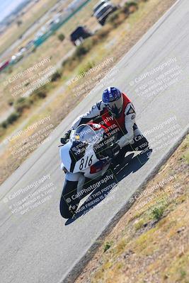 media/Oct-15-2023-TrackXperience (Sun) [[85198ff50b]]/Group 3/session 4 turn 3/